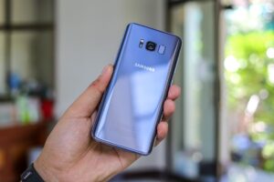 Samsung unveils a purple S8 that’s only available in Taiwan