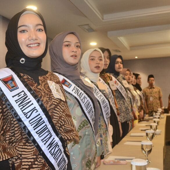 Menuju Grand Final, Finalis Uni dan Uda Kota Padang 2025 Jalani Karantina