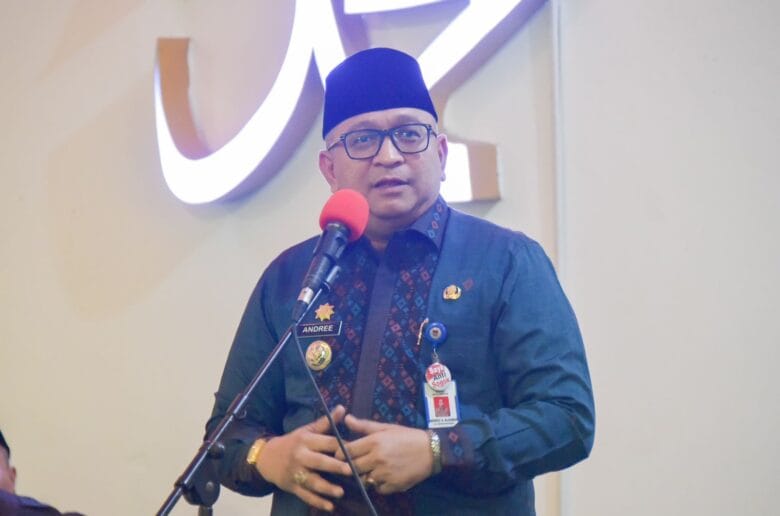 Pj Wali Kota Padang: Jadikan Momen Isra Mikraj untuk Meningkatkan Pj Wali Kota Padang: Jadikan Momen Isra Mikraj untuk Meningkatkan Kualitas Diri