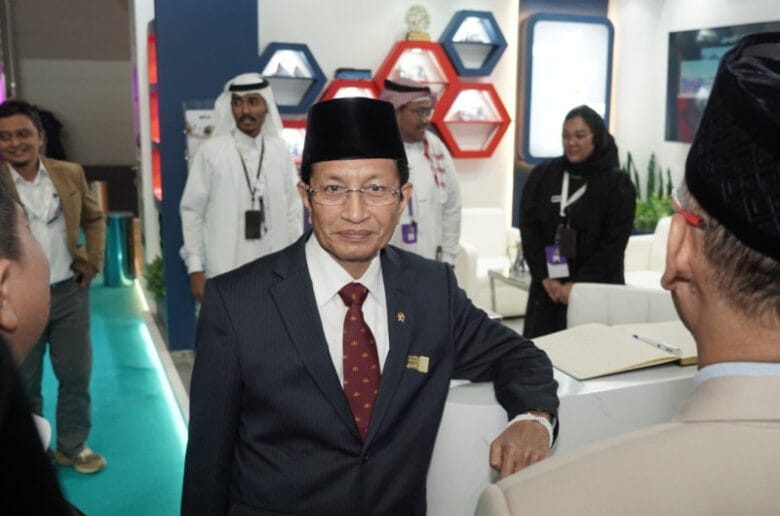 
Tiga Hal Ini Didiskusikan Menag RI dan Menhaj Saudi untuk Peningkatan Layanan Jemaah
