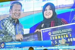 Guru MTsN 1 Padang, Febraningsih Raih Juara 1 Lomba MC Nasional dan Bintang Moderasi Beragama 2024