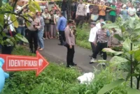 Penemuan mayat perempuan terbungkus karung di Tanah Datar. (Ist.)