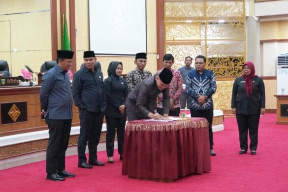 DPRD Padang Panjang Umumkan Wali Kota dan Wakil Wali Kota Terpilih