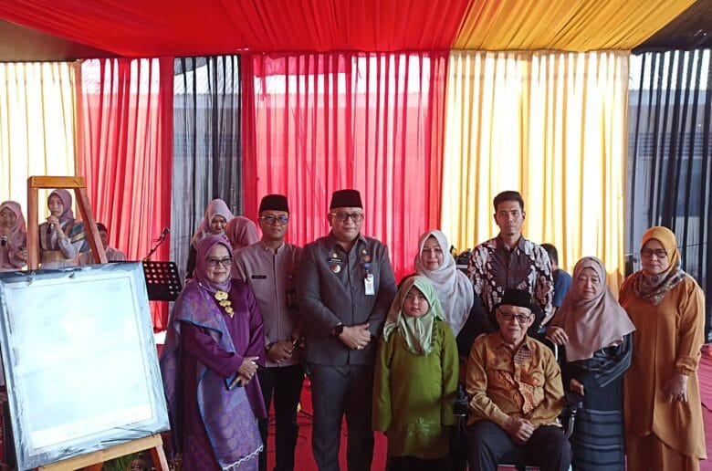 Disdikbud Kota Padang Resmi Tempati Kantor Baru Disdikbud Kota Padang Resmi Tempati Kantor Baru