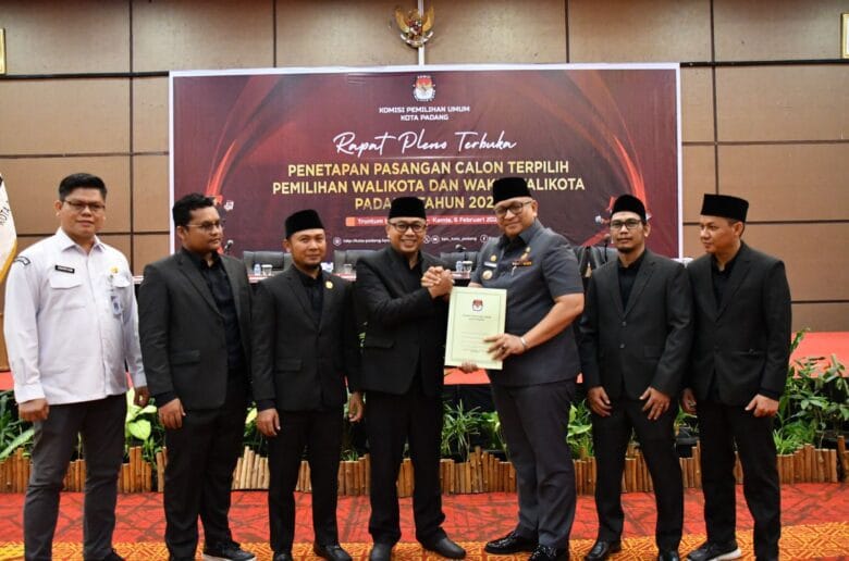 Fadly Amran-Maigus Nasir Dilantik 20 Februari 2025 Fadly Amran-Maigus Nasir Dilantik 20 Februari 2025