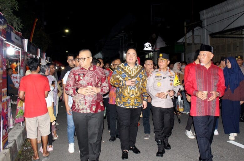 Festival Siti Nurbaya dan Cap Go Meh 2025, Wajah Keberagaman Festival Siti Nurbaya dan Cap Go Meh 2025, Wajah Keberagaman Kota Padang