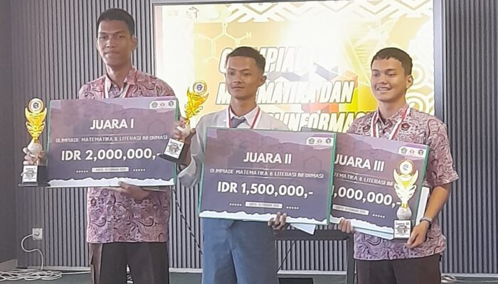 MAN 3 Padang Raih Juara di Olimpiade Matematika dan Literasi Informasi Sumbar