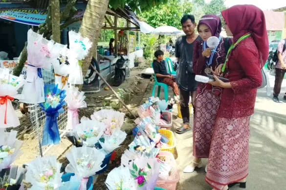 Ziko, Penjual Bunga yang Setia Menemani Momen Bahagia