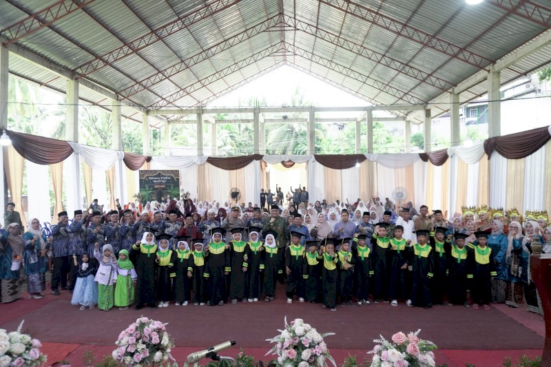 Khatam Al-Qur’an dan Wisuda Iqra’, Momentum Kuatkan Semangat Keislaman