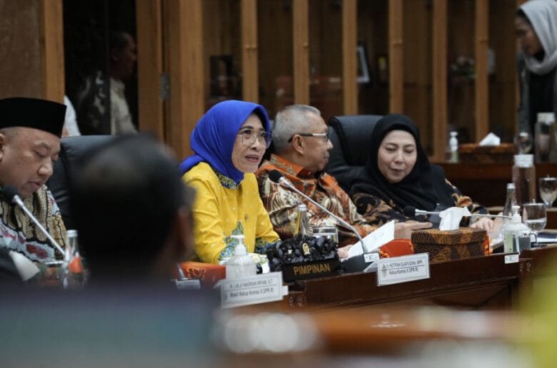 Komisi X Setujui Proses Naturalisasi Ole, Dion, serta Tim dan Besok Lanjut Paripurna