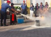 Pemadam Kebakaran Goes to School, Damkar Padang Edukasi Tenaga Pendidik dan Siswa