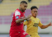 Disaksikan Jokowi, Semen Padang FC Tahan Imbang Persis Solo