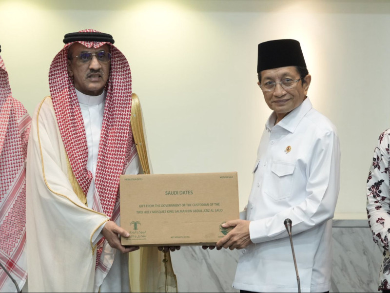 Saudi Berikan 100 Ton Kurma Ramadan untuk Indonesia