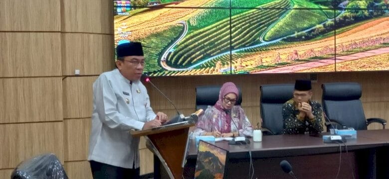 Usai Dilantik, Wawako Maigus Nasir Langsung Berkantor Usai Dilantik, Wawako Maigus Nasir Langsung Berkantor