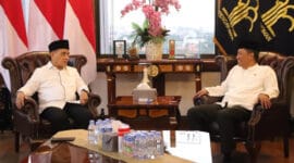 
Wamenag Kunjungi Menteri Hukum, Bahas Pemekaran Ditjen Pendidikan Islam

