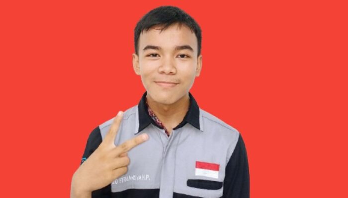 Banggakan MAN 1 Padang, Enzo Satu-Satunya Siswa Madrasah Wakili Sumbar di Olimpiade Orbit 2025