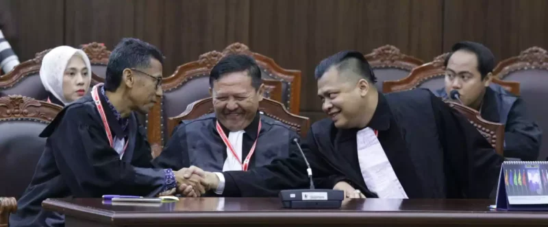 Kuasa Hukum Pemohon hadir pada persidangan Pengucapan Putusan Perkara Nomor 02/PHPU.BUP-XXIII/2025 Perselisihan Hasil Pemilihan Umum Bupati Kabupaten Pasaman, Senin (24/2/2025) di Ruang Sidang Pleno MK. (Ist.)
