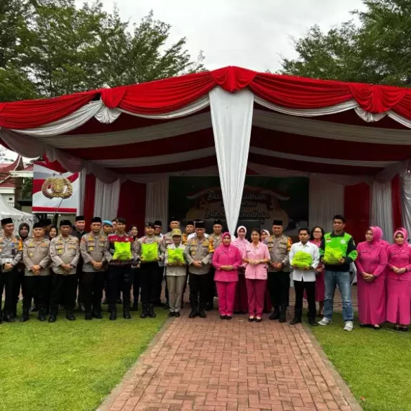 Kapolda Sumbar Hadiri Bazar Ramadhan Polri Presisi 2025 dan Baksos Bhayangkari