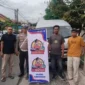 Personel Satlantas polresta Padang berikan edukasi dan sosialisasi hotline 110 kepada sopir dan penumpang angkutan mudik lebaran.