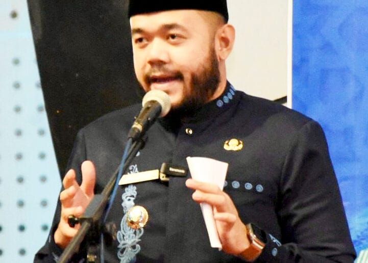 Fadly Amran: Anggaran Daerah Harus Bermanfaat bagi Masyarakat Fadly Amran: Anggaran Daerah Harus Bermanfaat bagi Masyarakat