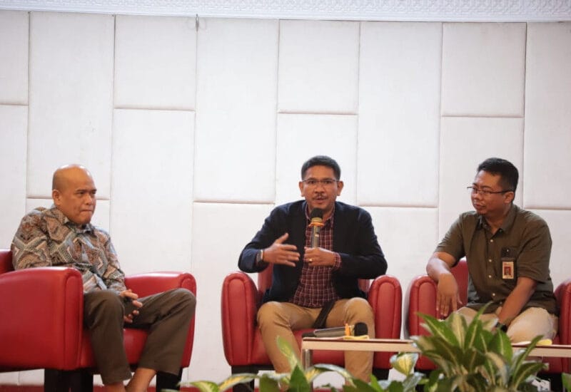 
Kemenag Dorong LKSPWU Wujudkan Potensi Wakaf Uang hingga Rp180 Triliun
