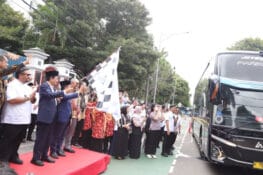 Kementerian Agama Lepas Ratusan Peserta Program Mudik Gratis 1446 H/2025 M