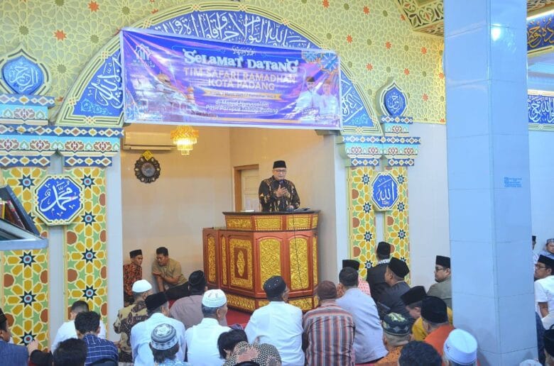 Mencegah Kenakalan Remaja, Sekda Padang Gaungkan Kepedulian Warga Mencegah Kenakalan Remaja, Sekda Padang Gaungkan Kepedulian Warga