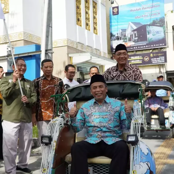 Muhammadiyah Luncurkan Becak Listrik untuk Pemberdayaan Abang Becak