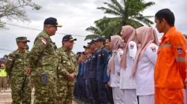 Pemko Padang menggelar Apel Kesiapsiagaan perayaan Idul Fitri 1446 H, di Lapangan Markas Komando (Mako) Satpol PP Kota Padang, Sabtu (22/3/2025).
