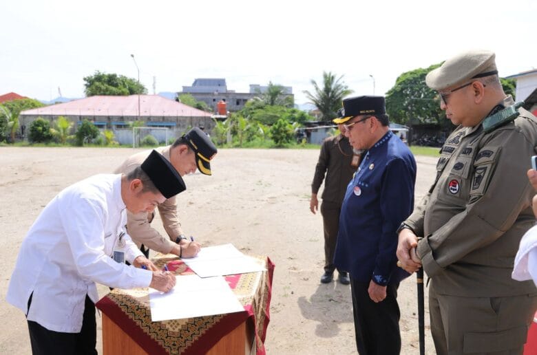 Pemko Padang Perkuat Satpol PP dengan 274 Personel BKO Pemko Padang Perkuat Satpol PP dengan 274 Personel BKO