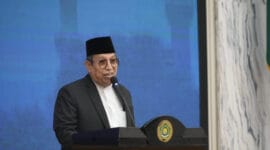 
Said Agil Al Munawwar Jelaskan Hikmah Nuzulul Qur’an Hingga Green lifestyle
