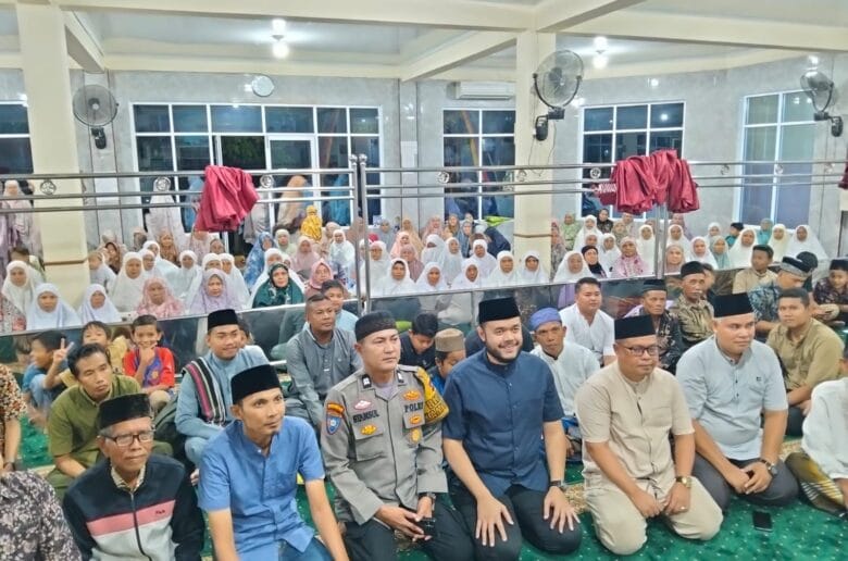 Wali Kota Padang Ajak Orang Tua Perkuat Pengawasan Anak Wali Kota Padang Ajak Orang Tua Perkuat Pengawasan Anak