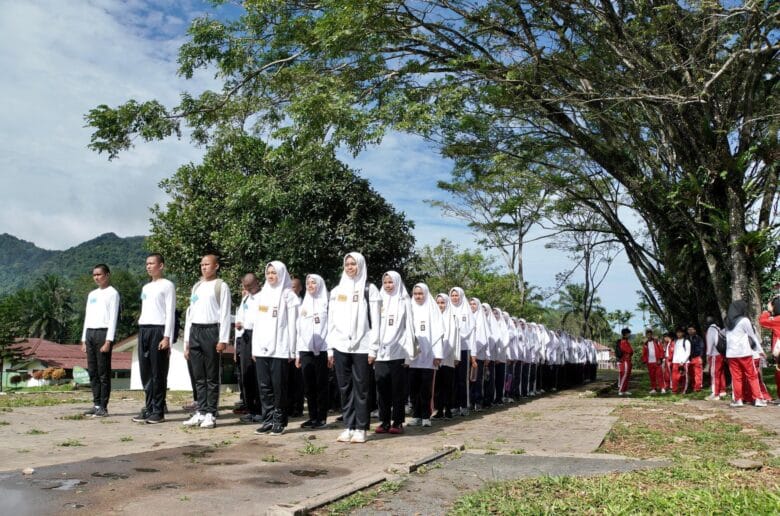 130 Calon Paskibraka Padang Panjang Ikuti Seleksi Akhir 130 Calon Paskibraka Padang Panjang Ikuti Seleksi Akhir