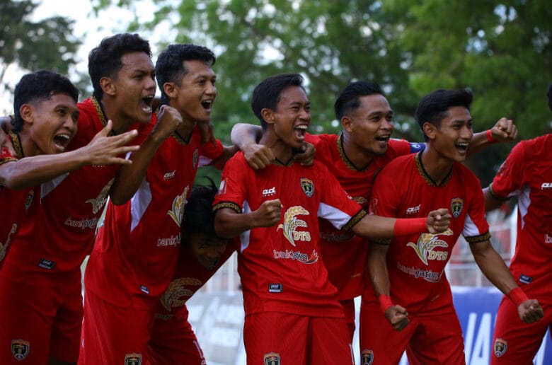 Daftar Klub yang Lolos ke Babak 32 Besar Liga 4 Daftar Klub yang Lolos ke Babak 32 Besar Liga 4 2024/2025