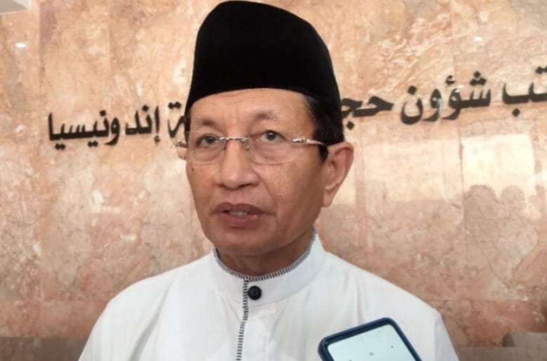 Imbau Jemaah Tidak Tergiur ke Tanah Suci Tanpa Visa Haji,
Imbau Jemaah Tidak Tergiur ke Tanah Suci Tanpa Visa Haji, Menag: Saudi Super Ketat!