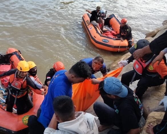 Korban Hanyut di Sungai Batang Kandis Ditemukan Meninggal Dunia