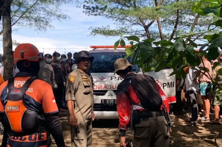 Marak Kasus Warga Hanyut, Wako Fadly Minta Mitigasi Diperkuat Marak Kasus Warga Hanyut, Wako Fadly Minta Mitigasi Diperkuat