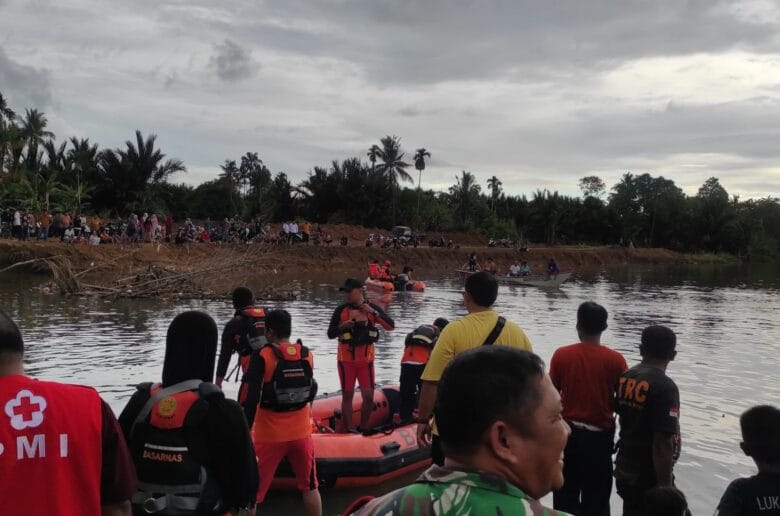 Sungai Batang Kandis Lubuk Buaya Telan Bocah 10 Tahun Sungai Batang Kandis Lubuk Buaya Telan Bocah 10 Tahun