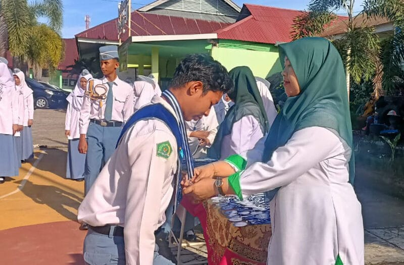 25 Siswa MAN 3 Padang Lulus Program Takhassus dan Diterima di PTN