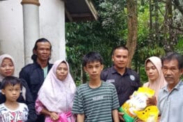 Anak Sulung Jadi Tulang Punggung Enam Bersaudara