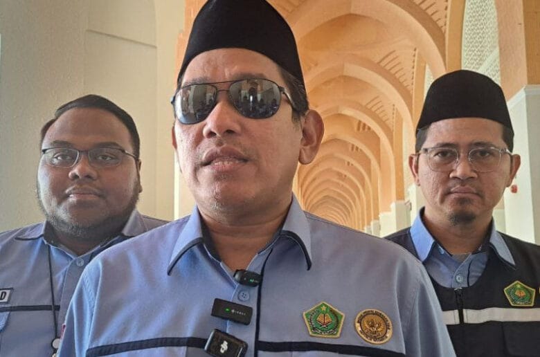 Fase Gelombang I Madinah Selesai, Layanan 103.806 Jemaah Berjalan Lancar
Fase Gelombang I Madinah Selesai, Layanan 103.806 Jemaah Berjalan Lancar