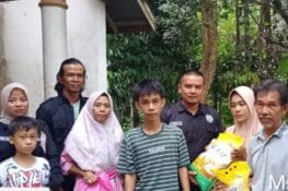 Ayah Meninggal, Ibu Gangguan Jiwa, Enam Kakak Beradik Hidup Mengandalkan Belas Kasihan