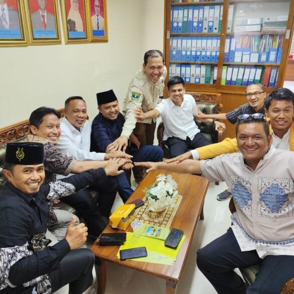 Hamdanus Silahturahmi dengan Ketua DPRD Padang Pariaman Aprinaldi dan Wakil Ketua DPRD Pessel Ermizen bahas Porprov
