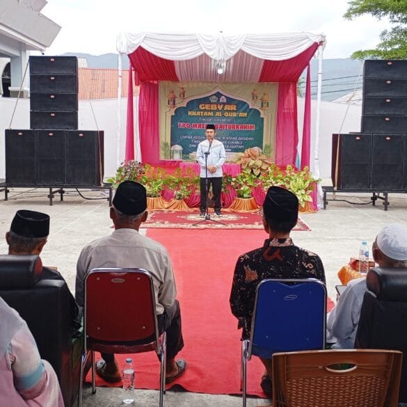 Anggota DPRD Kota Padang Erianto buka Gebyar Khatam Al-Quran di Masjid Baiturrahim