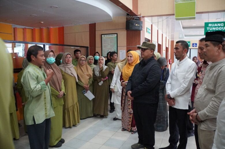Isu RSUD Lumpuh Dibantah, Wako Padang Panjang Turun Langsung Isu RSUD Lumpuh Dibantah, Wako Padang Panjang Turun Langsung