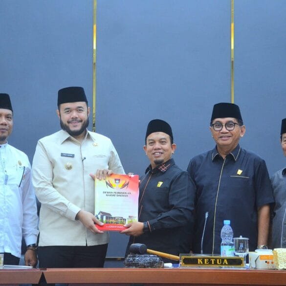 Pemko Padang dan DPRD Sepakati Tiga Ranperda Strategis
