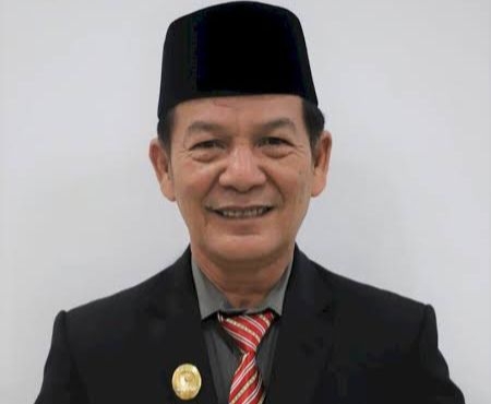 Cegah Pohon Tumbang, Osman Ayub Bantu DLH Lima Mesin Senso