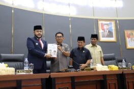 DPRD Padang Gelar Paripurna, Fadly Amran Paparkan Arah Pembangunan 5 Tahun ke Depan