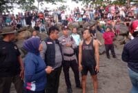 Diduga Terseret Ombak, Seorang Pria Hilang di Pantai Koto Marapak Padang