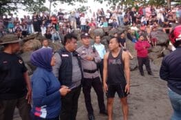 Diduga Terseret Ombak, Seorang Pria Hilang di Pantai Koto Marapak Padang